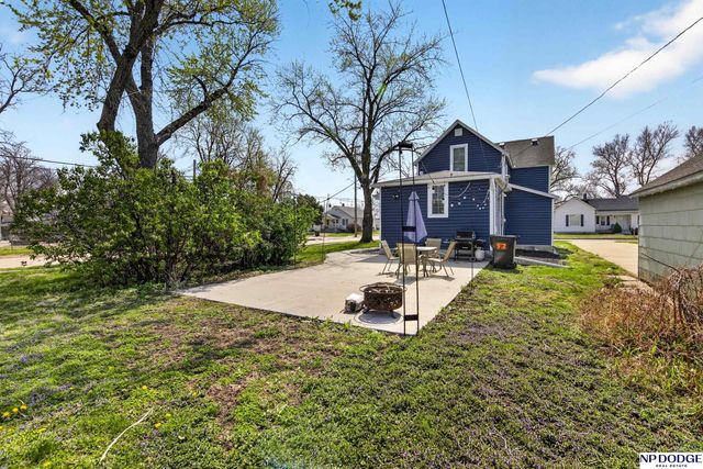 1250 E 6th Street, Fremont, NE 68025