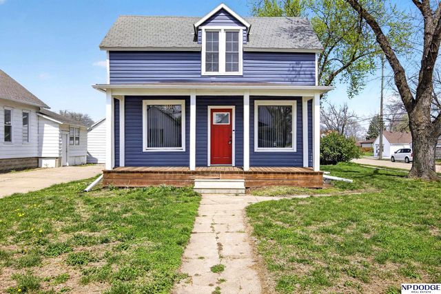 1250 E 6th Street, Fremont, NE 68025