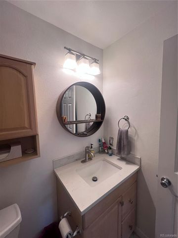 2575 S Syracuse Way J308, Denver, CO 80231