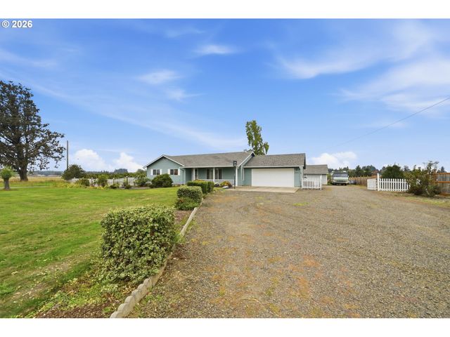28095 Clear Lake Rd, Eugene, OR 97402