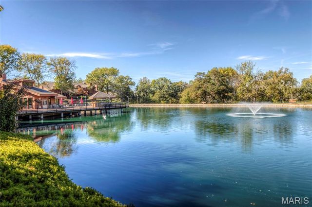 702 Hemingway Lane B, Weldon Spring, MO 63304