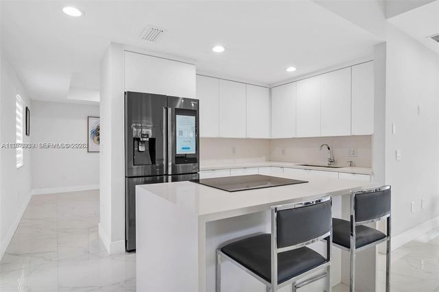 3436 SW 88th Pl 0, Miami, FL 33165