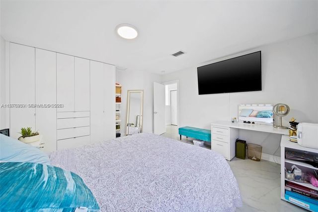 3436 SW 88th Pl 0, Miami, FL 33165