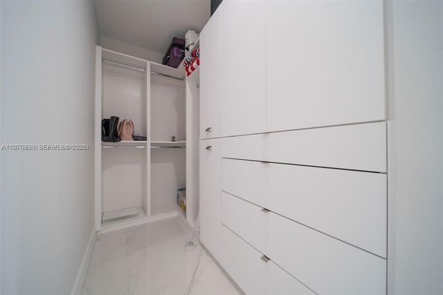 3436 SW 88th Pl 0, Miami, FL 33165