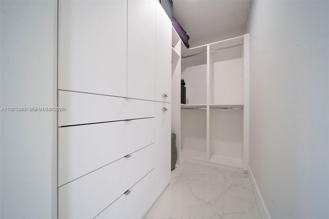 3436 SW 88th Pl 0, Miami, FL 33165