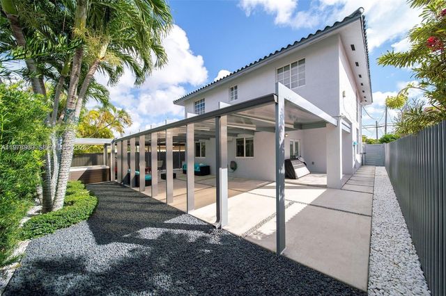 3436 SW 88th Pl 0, Miami, FL 33165