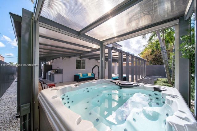 3436 SW 88th Pl 0, Miami, FL 33165