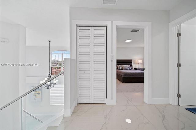 3436 SW 88th Pl 0, Miami, FL 33165