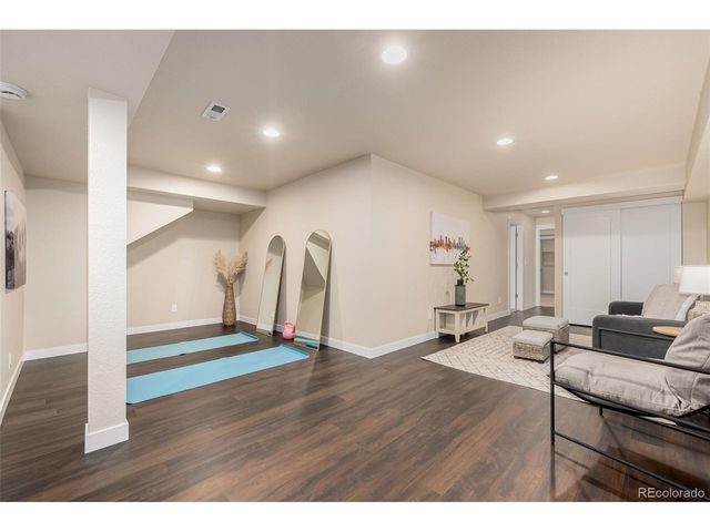 6737 Alan Dr, Denver, CO 80221