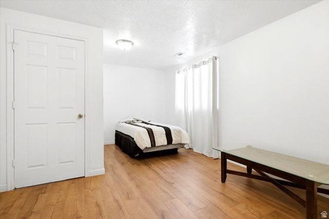 9511 S FAIRWAY VIEW DR, Sandy, UT 84070