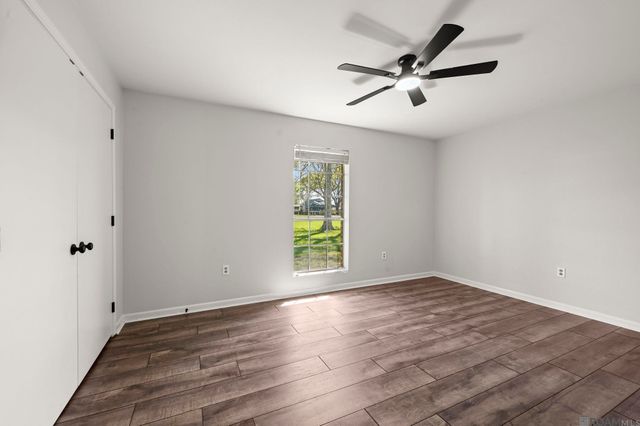 12417 Roddy Rd, Gonzales, LA 70737