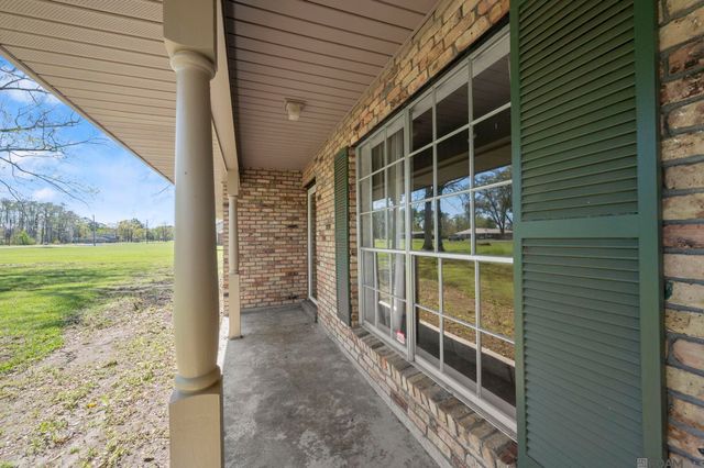 12417 Roddy Rd, Gonzales, LA 70737