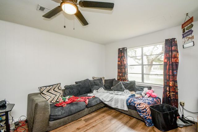 11119 Leonidas Horton Rd Road, Conroe, TX 77304