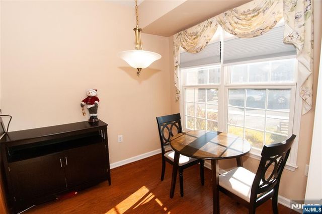 12 Farrington Plaza, Franklin, NJ 08873