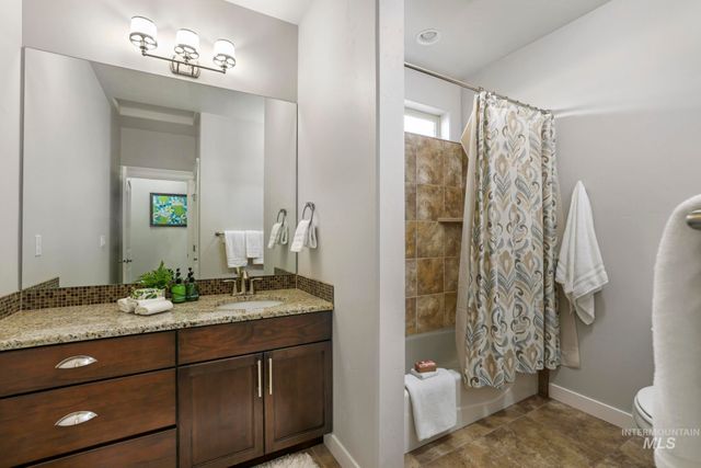 3987 N 3540 E, Kimberly, ID 83341