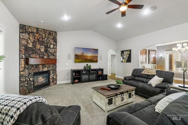 3987 N 3540 E, Kimberly, ID 83341