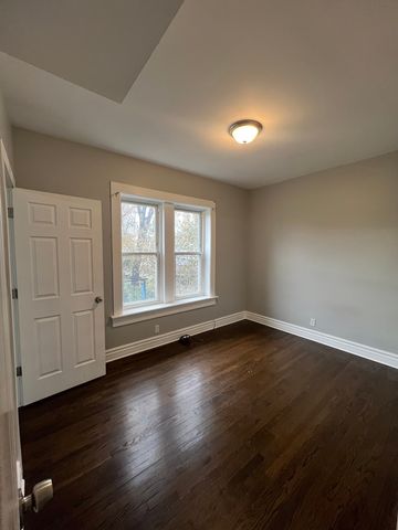 3444 W Grenshaw Street 2, Chicago, IL 60624