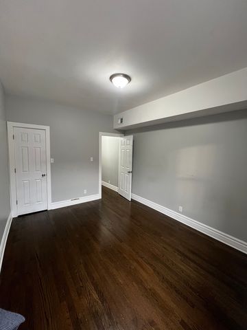 3444 W Grenshaw Street 2, Chicago, IL 60624