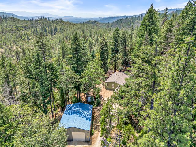 235 Citadel Road, Trail, OR 97541
