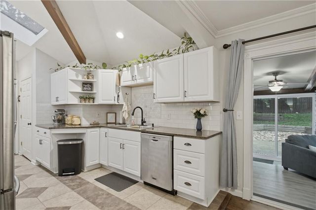 13122 Logan Lane, Lenexa, KS 66215