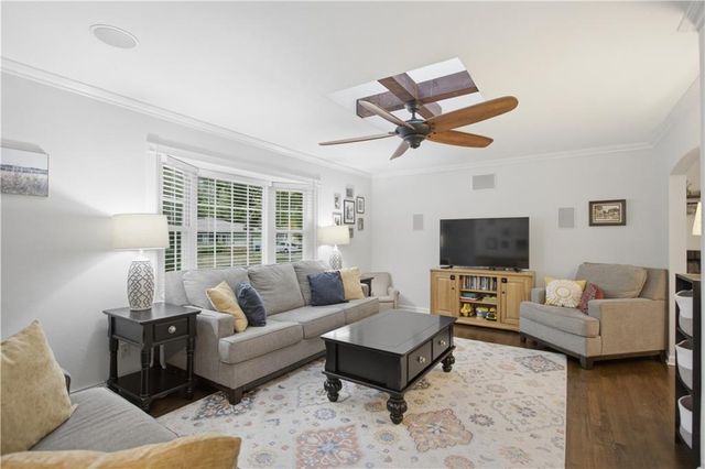 13122 Logan Lane, Lenexa, KS 66215