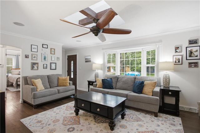 13122 Logan Lane, Lenexa, KS 66215