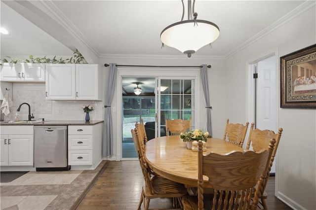 13122 Logan Lane, Lenexa, KS 66215