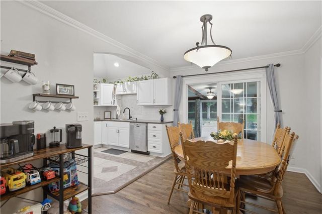 13122 Logan Lane, Lenexa, KS 66215