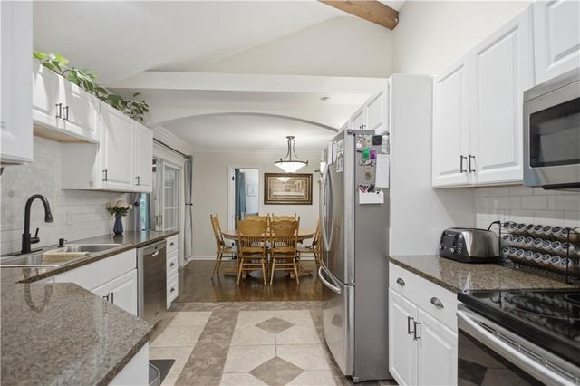 13122 Logan Lane, Lenexa, KS 66215