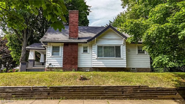1033 Chalker Street, Akron, OH 44310