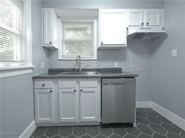 1033 Chalker Street, Akron, OH 44310