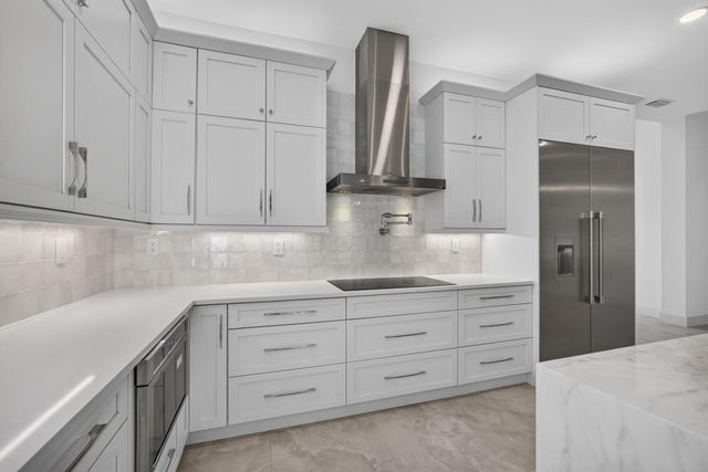 131 Edwards Lane, Palm Beach Shores, FL 33404