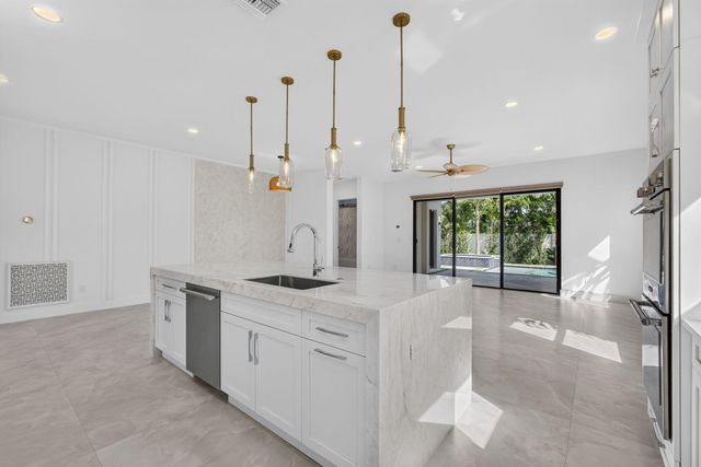131 Edwards Lane, Palm Beach Shores, FL 33404