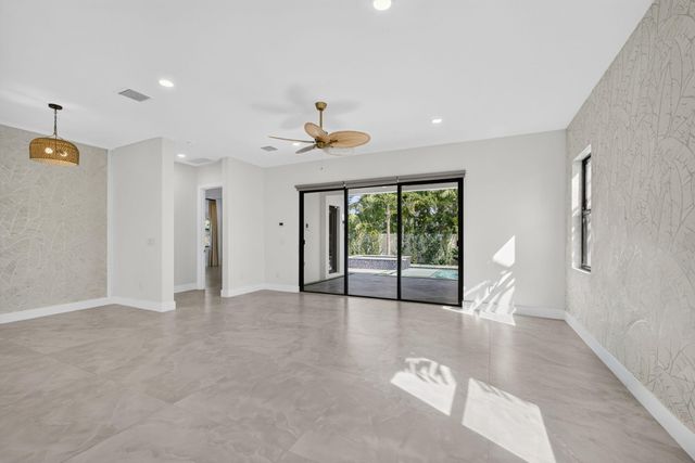 131 Edwards Lane, Palm Beach Shores, FL 33404