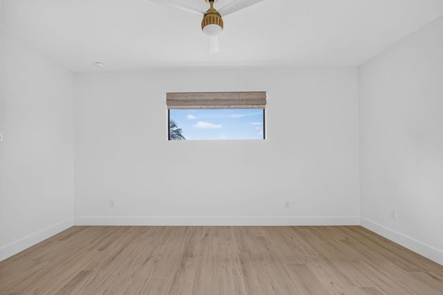 131 Edwards Lane, Palm Beach Shores, FL 33404