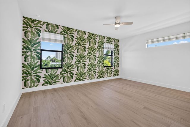 131 Edwards Lane, Palm Beach Shores, FL 33404