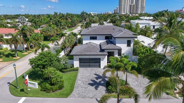 131 Edwards Lane, Palm Beach Shores, FL 33404