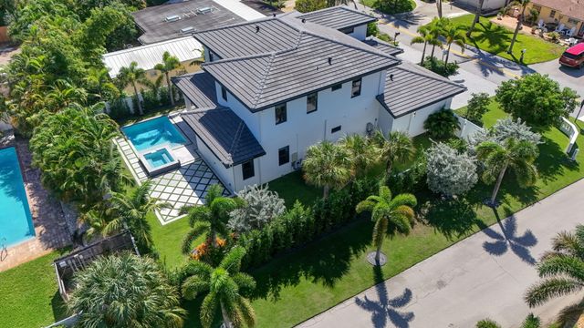 131 Edwards Lane, Palm Beach Shores, FL 33404