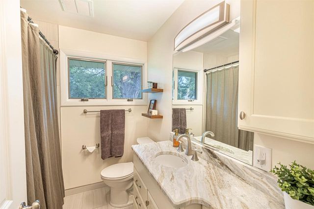 816 N Randall Avenue, Janesville, WI 53545