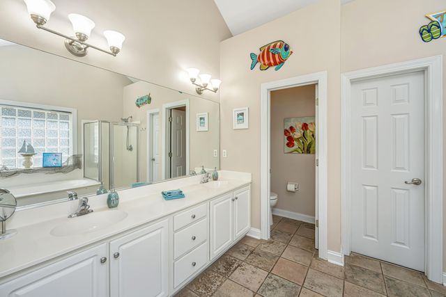 5201 Forest Oaks Drive, Hollywood, SC 29449