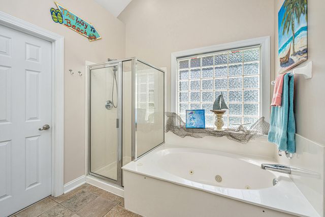 5201 Forest Oaks Drive, Hollywood, SC 29449
