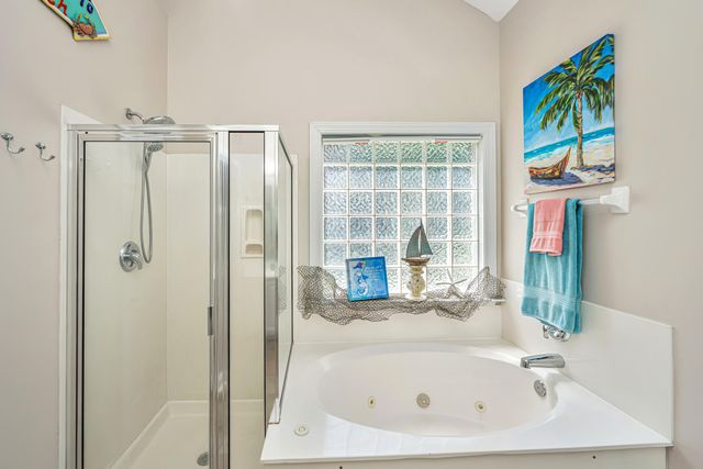 5201 Forest Oaks Drive, Hollywood, SC 29449