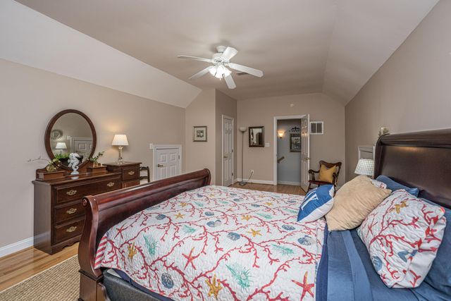 5201 Forest Oaks Drive, Hollywood, SC 29449