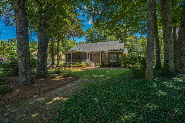 5201 Forest Oaks Drive, Hollywood, SC 29449