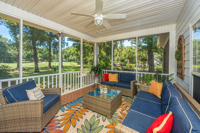 5201 Forest Oaks Drive, Hollywood, SC 29449