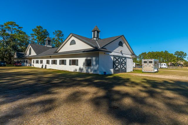 5201 Forest Oaks Drive, Hollywood, SC 29449