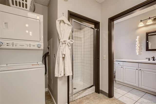 2380 S Broadway, Denver, CO 80210