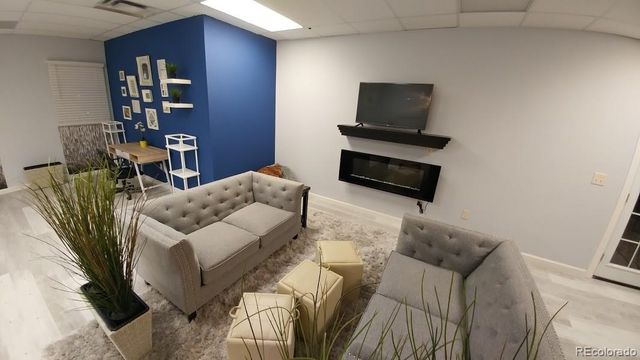 2380 S Broadway, Denver, CO 80210