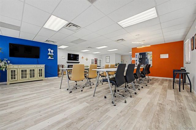 2380 S Broadway, Denver, CO 80210