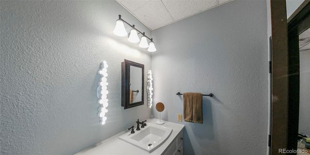 2380 S Broadway, Denver, CO 80210
